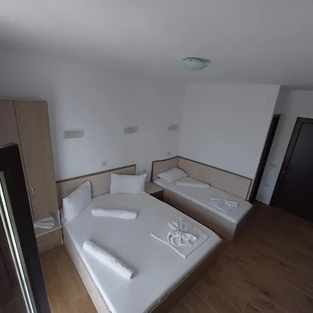 Guest house Bliss 3*